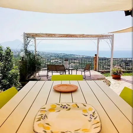Casa Di Angelica Villa